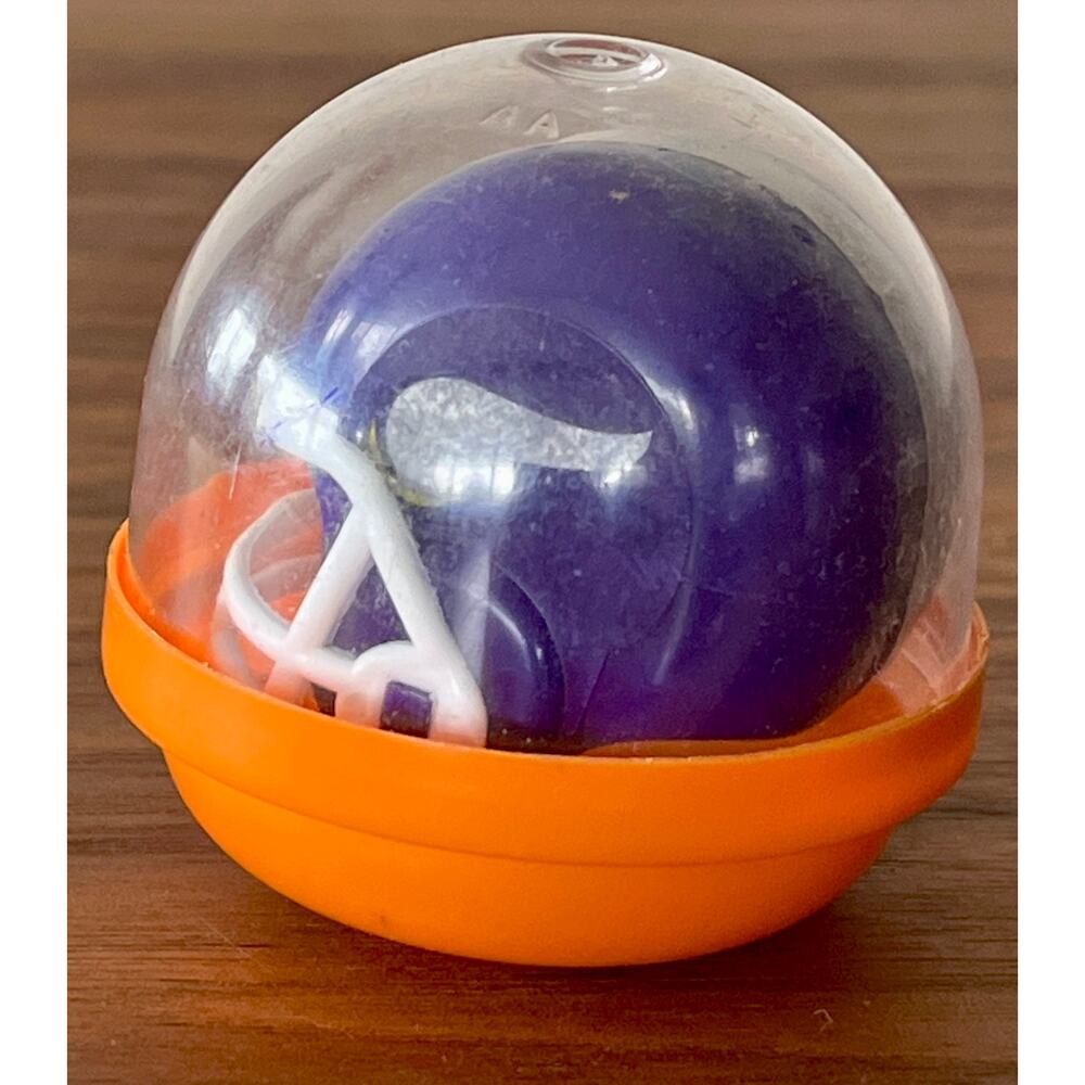Vintage NFL Mini Gumball Vending Machine Minnesota Vikings Football Helmet